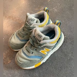 New Balance 997H sneakers